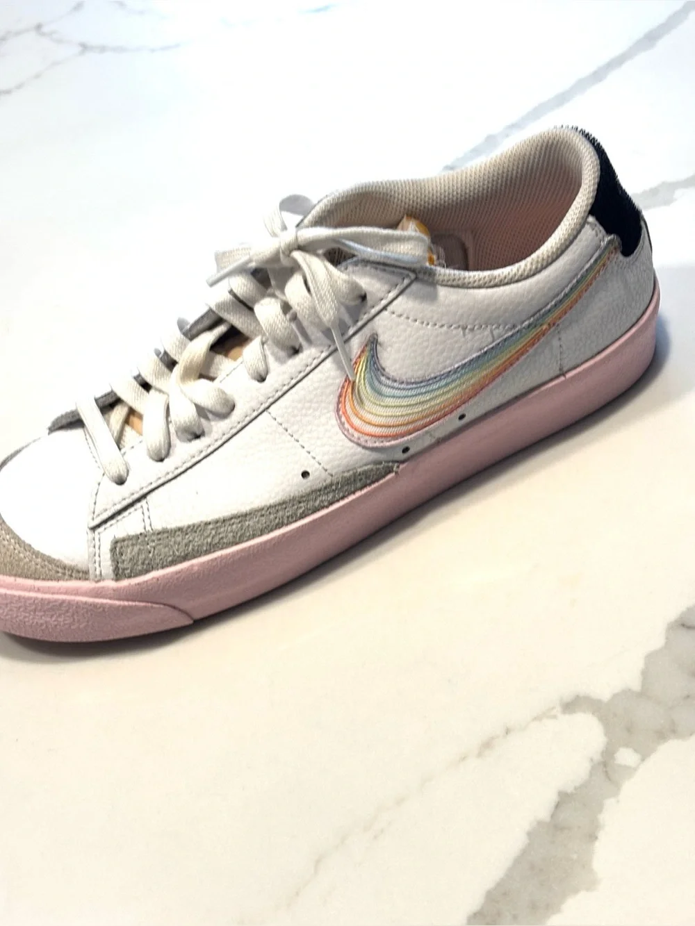 Nike classic low